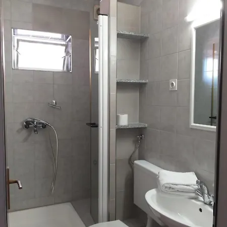 Beach Apartments Nemira Omis Exterior photo