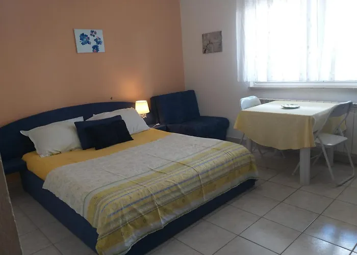 Beach Apartments Nemira