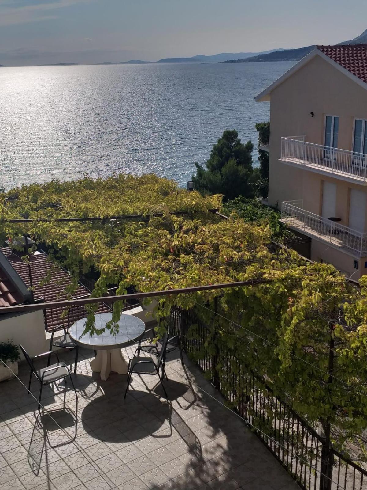 Nemira Apartment